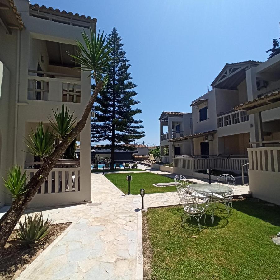 Trianon Studios Tsilivi  Bagian luar foto